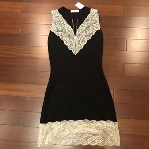 Sandro lace dress NWT size 3
